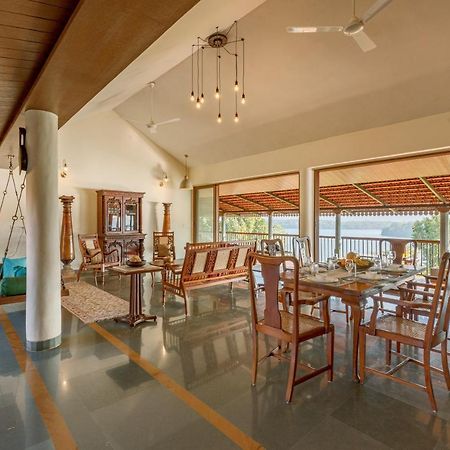 Saffronstays Anantham, Kamshet - Pet-Friendly Lakefront Villa With A Huge Verandah Nethersole Dam Ngoại thất bức ảnh
